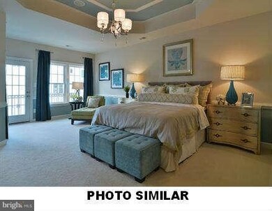 42602 Offenham Terrace, Chantilly, VA 20152 - photo 5