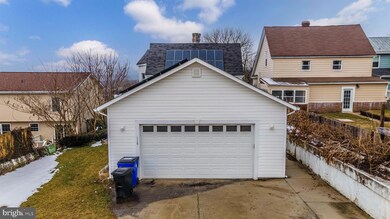 118 4th Ave, Brunswick, MD 21716 - photo 4