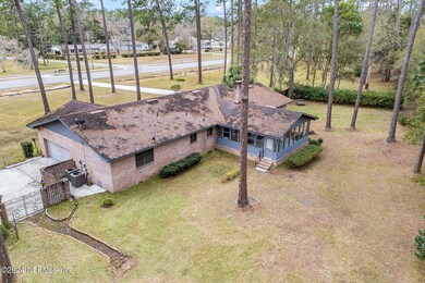 1215 E Call St-2