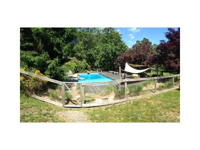 2717A Commodore Perry Hwy, South Kingstown, RI 02879 - photo 6