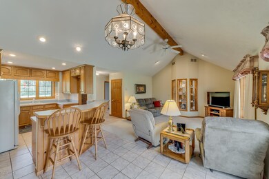 18236 US12 Edwardsburg MI-large-005-7-Fo