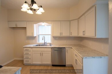 414 W Genoa St, Ravenna, NE 68869 - photo 4