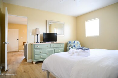 201 Henderson Blvd unit 1, Atlantic Beach, NC 28512 - photo 5