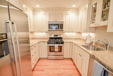 262 Medford St unit 262, Boston, MA 02129 - photo 7