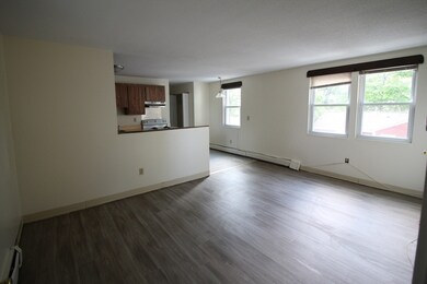 86 Baldwin St unit 4, Lowell, MA 01851 - photo 3