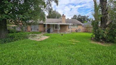 10907 Sharpview Dr, Houston, TX 77072 - photo 5