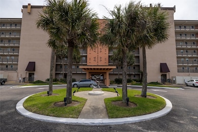 Entrance Ameia South