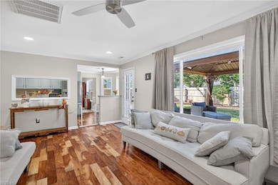 1541 Bunsen Dr, Virginia Beach, VA 23454 - photo 5