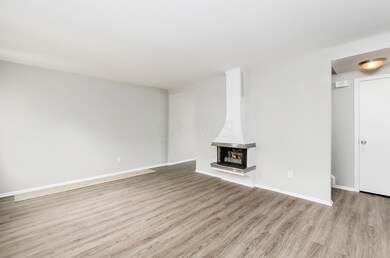 619 Simbury St, Columbus, OH 43228 - photo 3