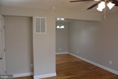 611 W 13th St unit B, Front Royal, VA 22630 - photo 7