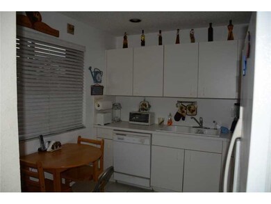 11448 NW 50th Terrace, Doral, FL 33178 - photo 5