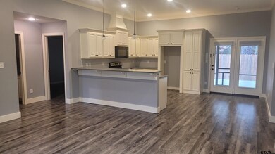 5103 Shiloh Ridge Dr, Tyler, TX 75703 - photo 4