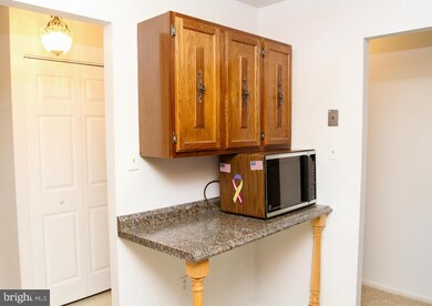 15106 Laurel Oaks Ln, Laurel, MD 20707 - photo 7