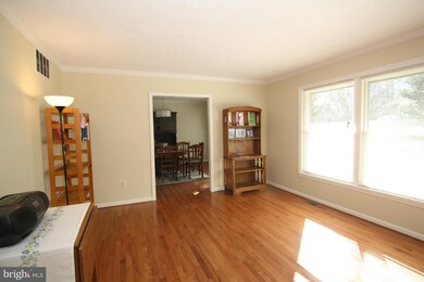 271 Southdale Ct, Dunkirk, MD 20754 - photo 3