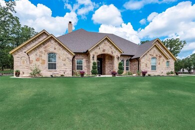 621 Shady Pond Ln, Azle, TX 76020 - photo 6