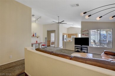 617 Capstone Ct, Henderson, NV 89011 - photo 4
