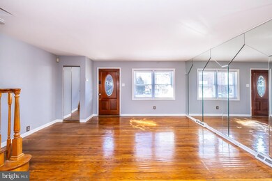 209 Hansell Rd, Lansdowne, PA 19050 - photo 2