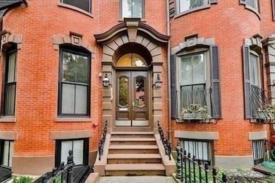 142 W Concord St unit 1, Boston, MA 02118 - photo 3