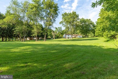 103 Estelle Ct, Sykesville, MD 21784 - photo 2