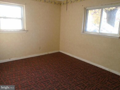 1302 Quebec St, Hyattsville, MD 20783 - photo 4