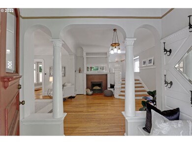 Entrance/Foyer