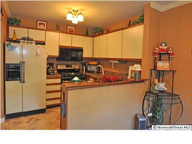 7 Groom Ct, Tinton Falls, NJ 07753 - photo 6