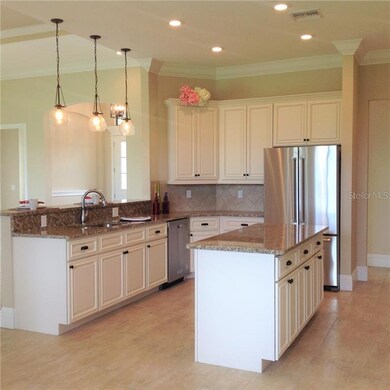 KITCHEN left