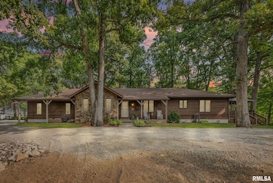 1080 Race Track Rd, Centralia, IL 62801 - photo 2