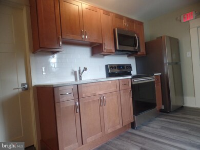 209 Cricket Ave unit 2, Ardmore, PA 19003 - photo 5