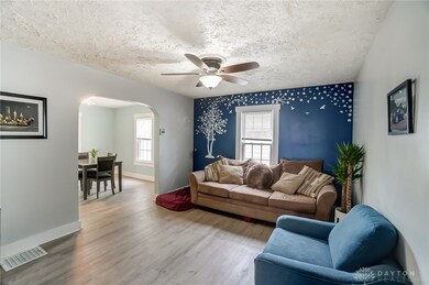 910 S Monroe St, Xenia, OH 45385 - photo 4