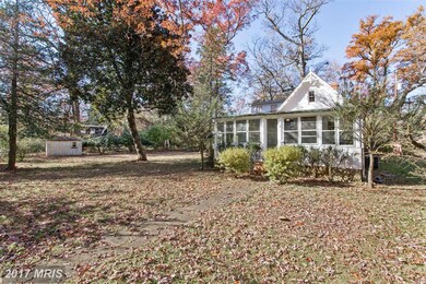 407 5th Ave, Washington Grove, MD 20880 - photo 2