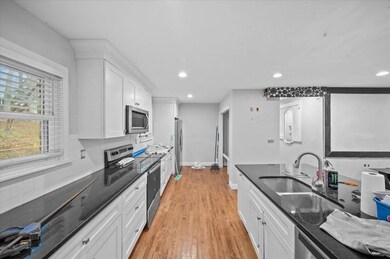 108 Linda Ln, Marietta, SC 29661 - photo 5