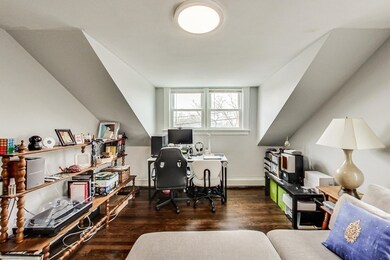 237 Pearl St unit 3, Cambridge, MA 02139 - photo 3