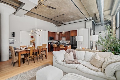 Shoeworks Lofts unit 101, Milwaukee, WI 53212 - photo 2