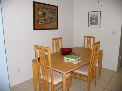 Kitchen eating area
