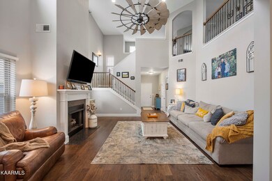 122 10803 Hunters Knoll