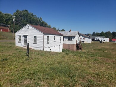 814&816 King Springs, Johnson City, TN 37601 - photo 2