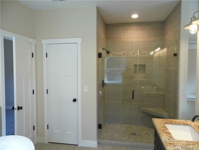 14002 Rainier View Dr SE, Yelm, WA 98597 - photo 5