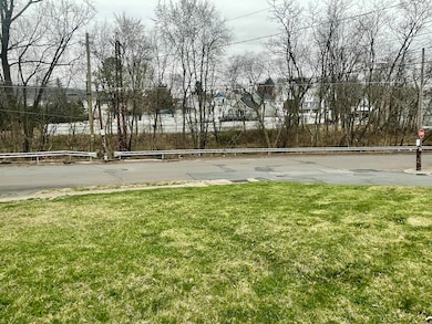 25/20 Spruce and Andover, Wilkes Barre, PA 18702 - photo 5