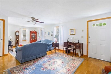 32 Main St, Carver, MA 02330 - photo 7