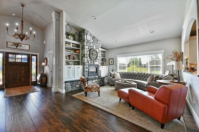 1136 Boulder Ridge St, Central Point, OR 97502 - photo 3