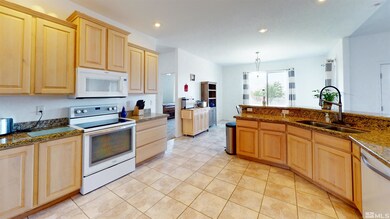 3124 Stuart St, Winnemucca, NV 89445 - photo 4