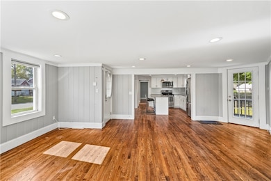139 Yucatan Dr, Warwick, RI 02889 - photo 5