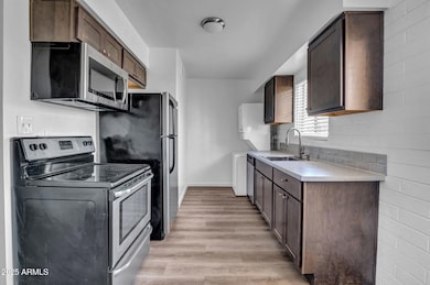 8-web-or-mls-31 W 2nd St-8