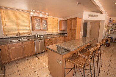 Kitchen 2