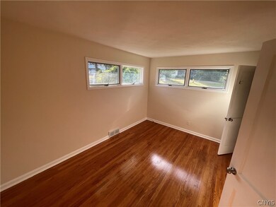 1st bedroom