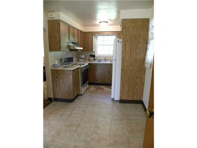 Cafeteria/Kitchen.