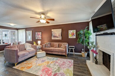 14257 Misty Meadow Ln, Houston, TX 77079 - photo 2