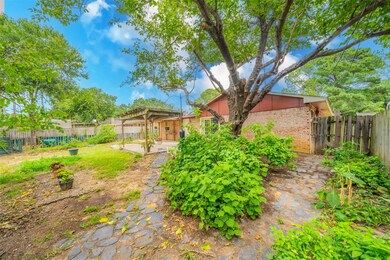 2018 Westwood Dr, Denton, TX 76205 - photo 2