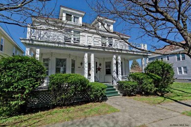 29 Woodrow Ct, Troy, NY 12180 - photo 2